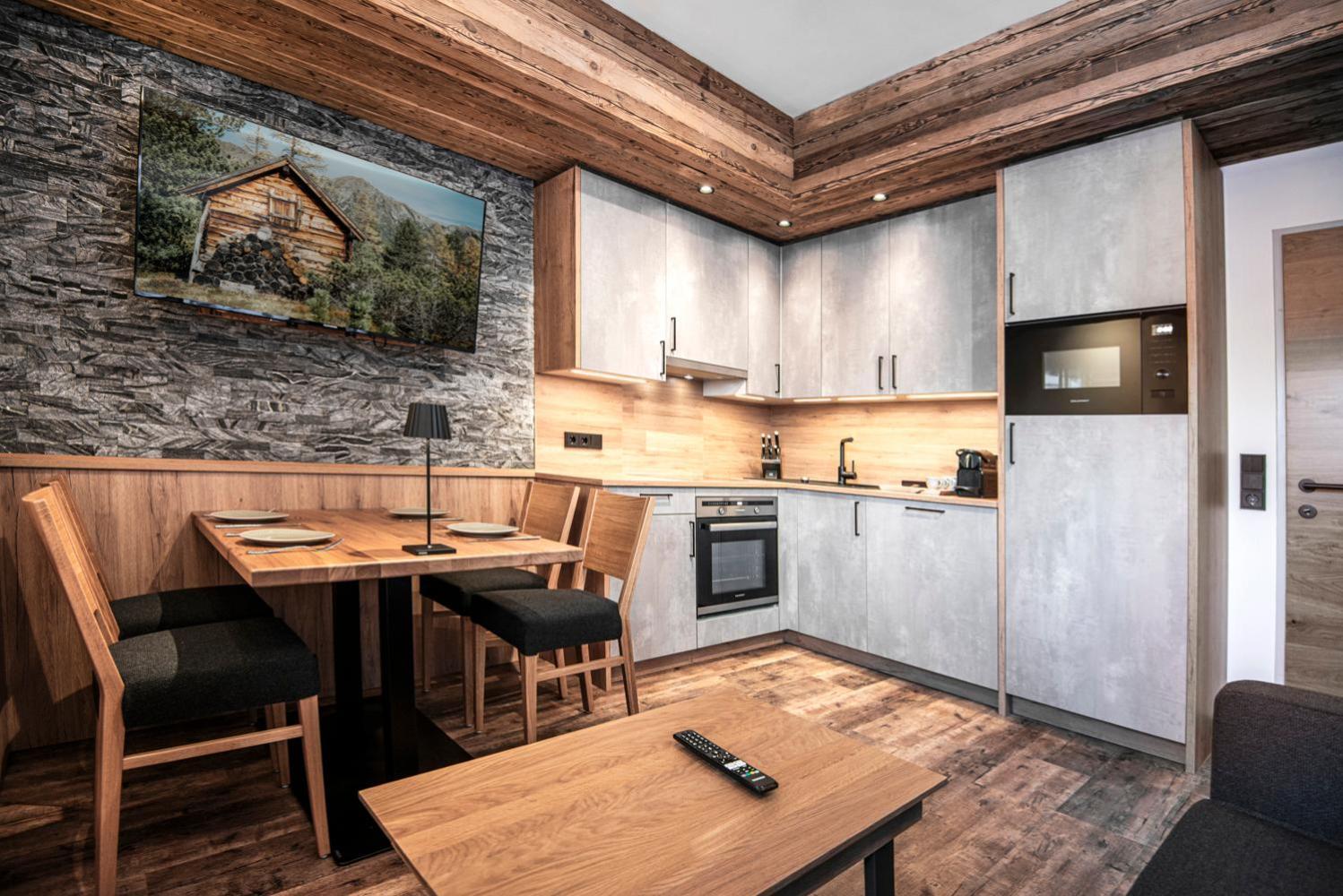 Alpinspa Zur Post Apartment - Bergbahn Von 16 Mai Bis November 2025 Inklusive Bad Gastein Buitenkant foto